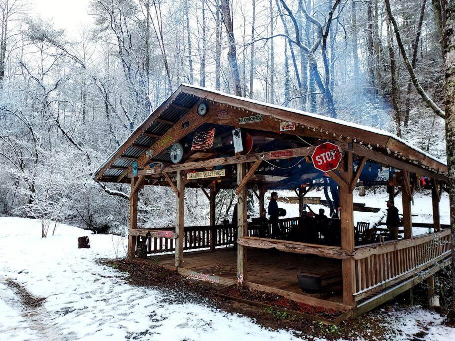 Mountain Cabin In Woods 3 Minutes To Helen #13 Exterior photo